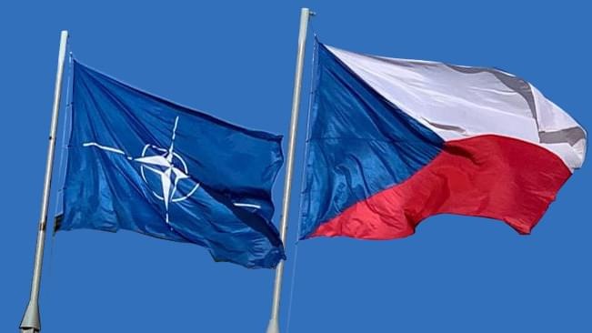 České stopy v NATO